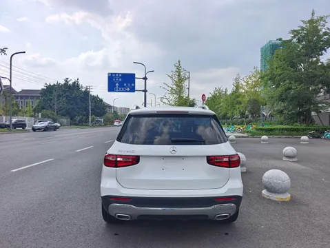 Mercedes-Benz Mercedes-Benz GLB