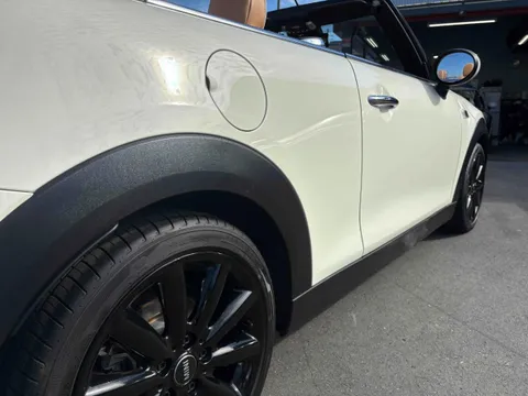 MINI Cooper Convertible
