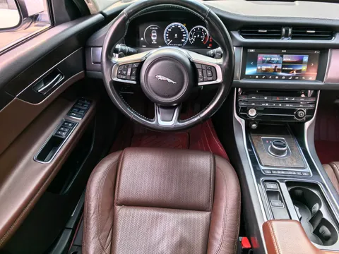 Jaguar XFL