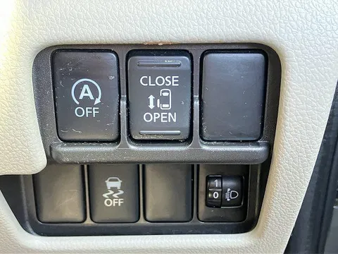 Mitsubishi eK Space