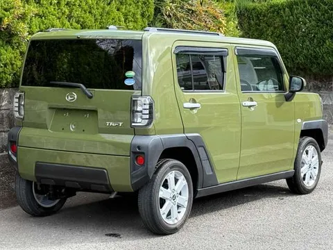 Daihatsu Taft