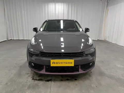 Lynk & Co 02
