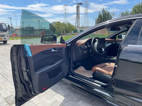 Mercedes-Benz Mercedes-Benz CLS