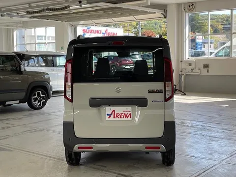 Suzuki Spacia