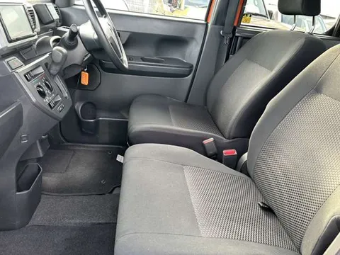Daihatsu Hijet Caddie