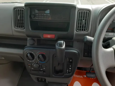 Nissan Clipper