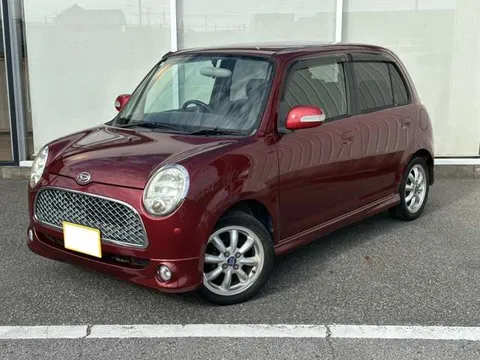 Daihatsu Mira Gino