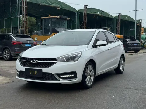Chery Arrizo 5