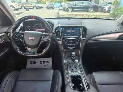 Cadillac ATS-L
