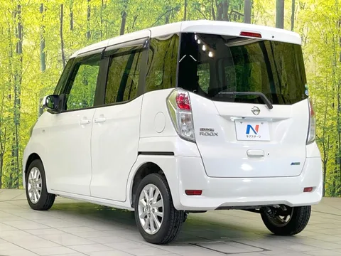 Nissan Dayz Roox