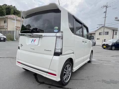 Honda N-BOX+ Custom