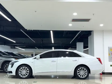 Cadillac XTS