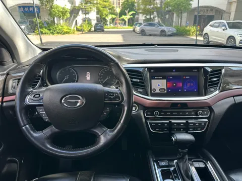 Gac GS8