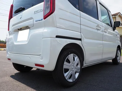 Suzuki Spacia