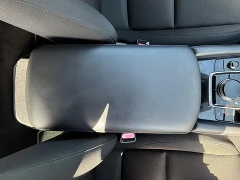 Mazda MAZDA3 Fastback