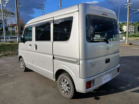 Nissan Clipper