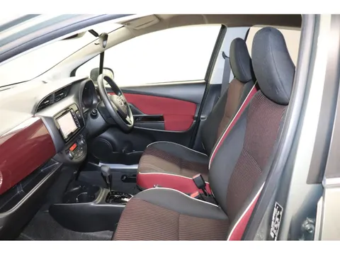 Toyota Yaris (Vitz)