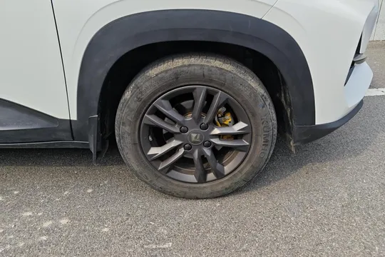 Baojun RS-3
