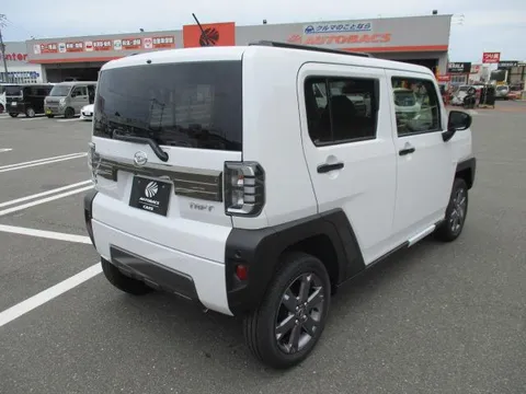 Daihatsu Taft