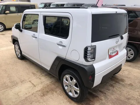 Daihatsu Taft