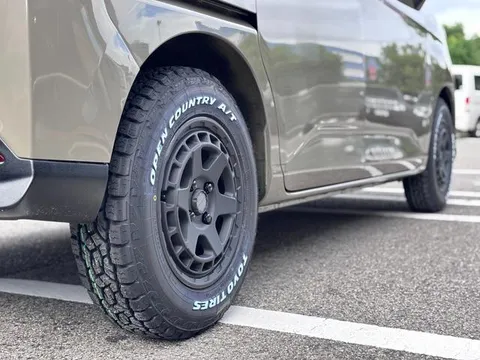 Toyota Tank