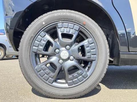 Mitsubishi Delica Mini