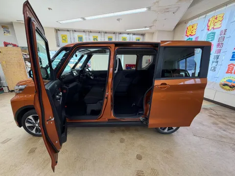 Mitsubishi eK X Space
