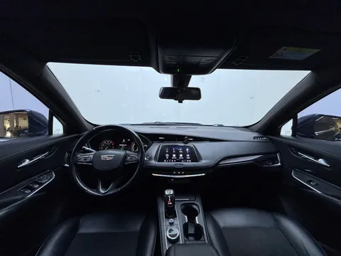 Cadillac XT4
