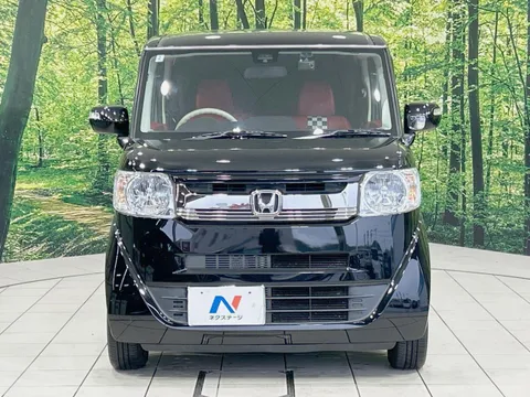 Honda N-BOX Slash