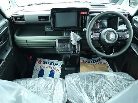 Suzuki Spacia Gear