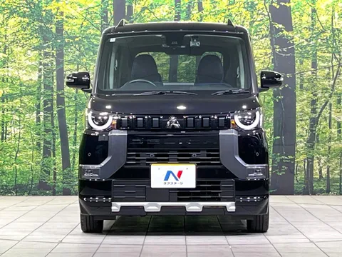 Mitsubishi Delica Mini