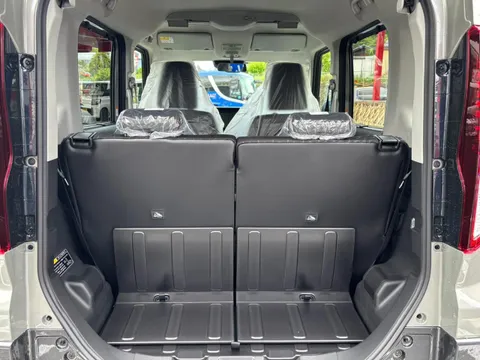 Suzuki Spacia Gear
