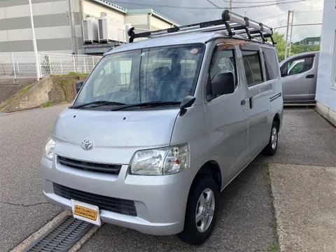 Toyota TownAce Van