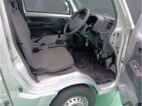 Nissan Clipper Truck