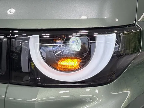 Mitsubishi Delica Mini
