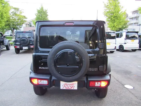 Suzuki Jimny Nomade
