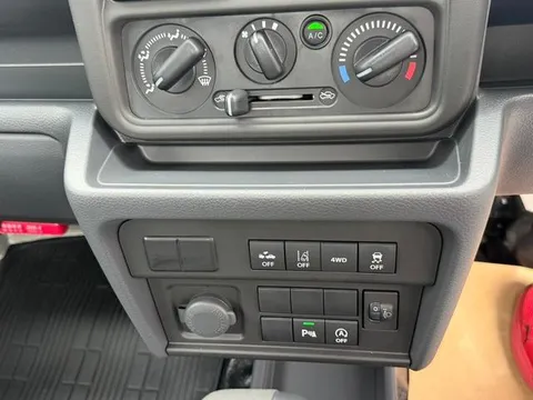 Nissan Clipper Truck