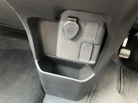 Toyota Pixis Mega