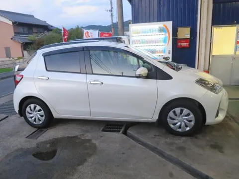 Toyota Yaris (Vitz)