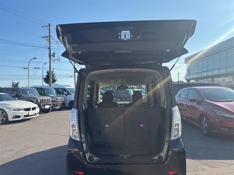 Mitsubishi eK Space Custom