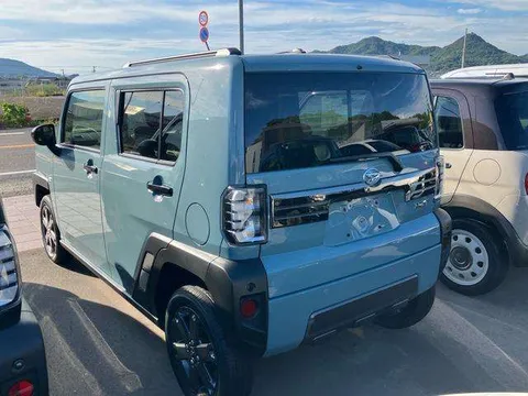 Daihatsu Taft