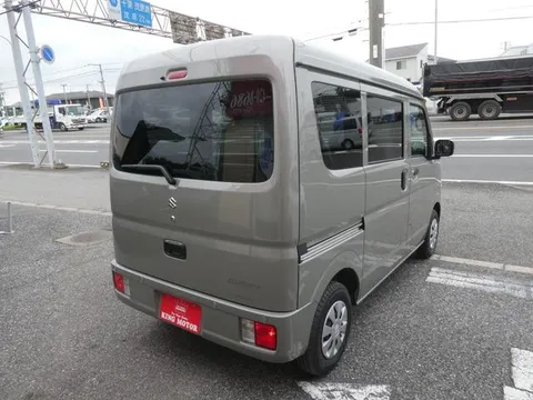 Suzuki Every