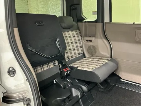 Honda N-BOX Joy