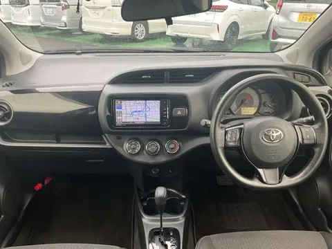 Toyota Yaris (Vitz)