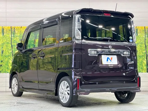 Suzuki Spacia Custom
