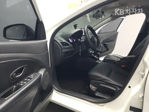Renault SM3