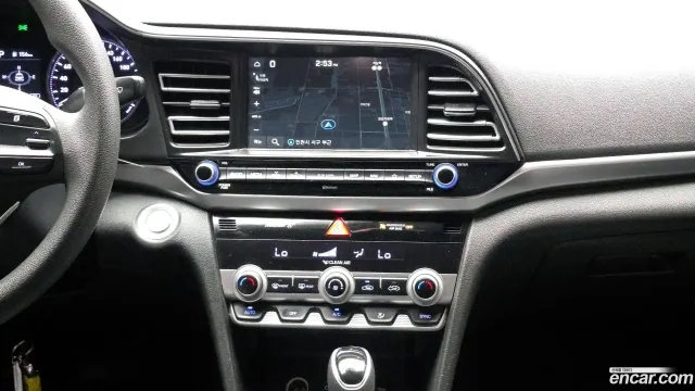Hyundai Elantra (Avante)