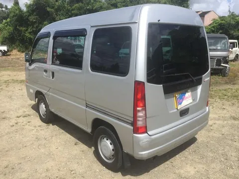Subaru Sambar Van