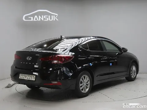 Hyundai Elantra (Avante)