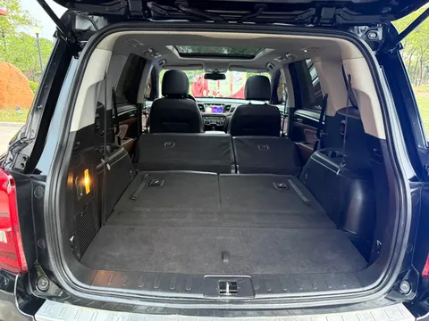 Gac GS8